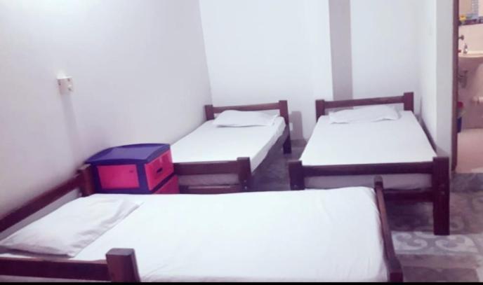 Hostal La Estrella Real 阿沃莱特斯 外观 照片